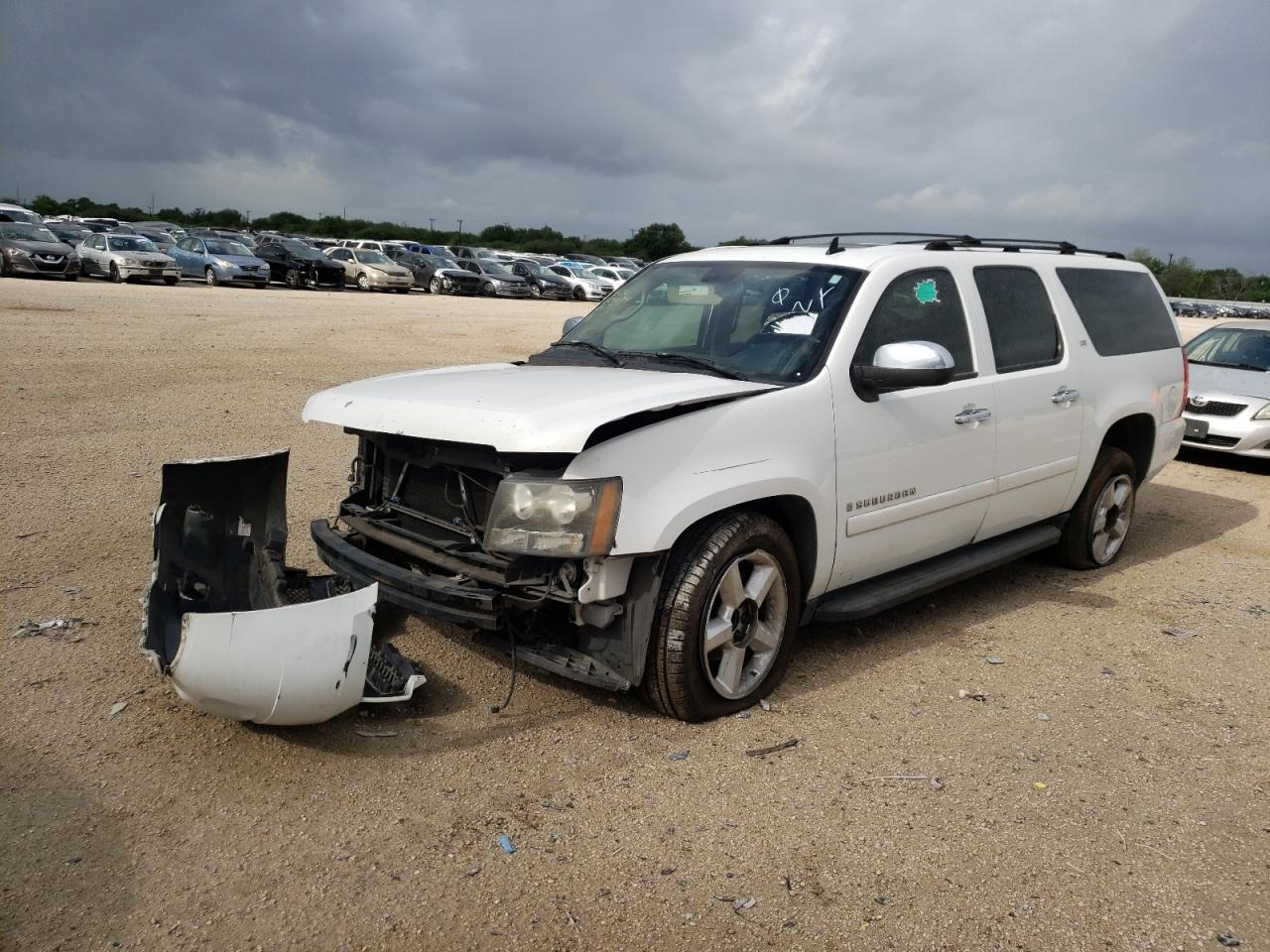 Photo 2 from auction – 2007 CHEVROLET SUBURBAN C with VIN 3GNFC160X7G199814