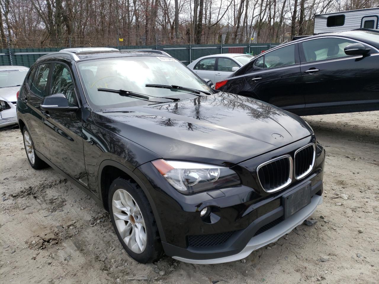 BMW X1 XDRIVE2 2015 with VIN WBAVL1C51FVY32269 - Photo from auction