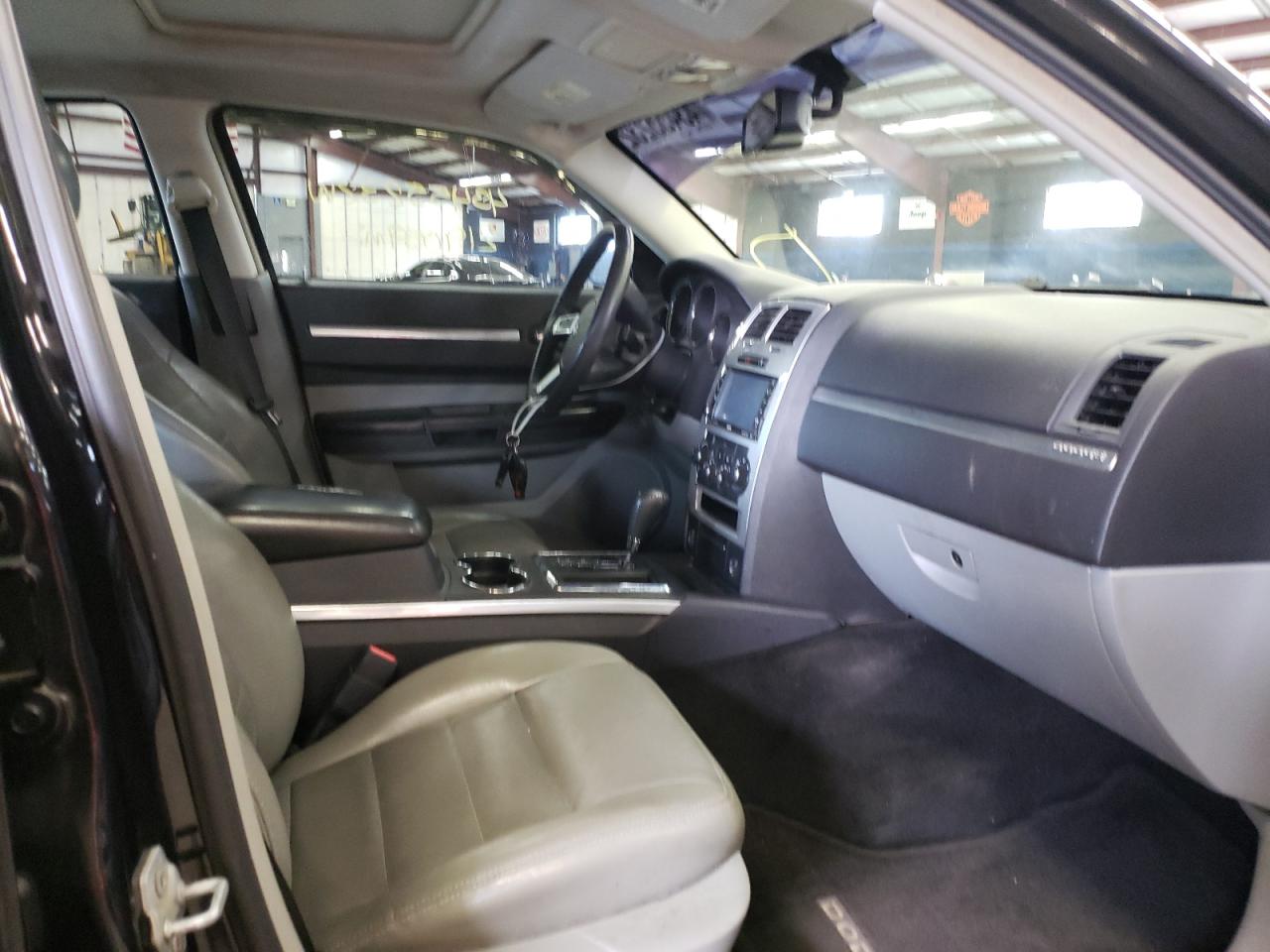 Photo 5 from auction – 2008 DODGE CHARGER R/ with VIN 2B3LK53H88H120773
