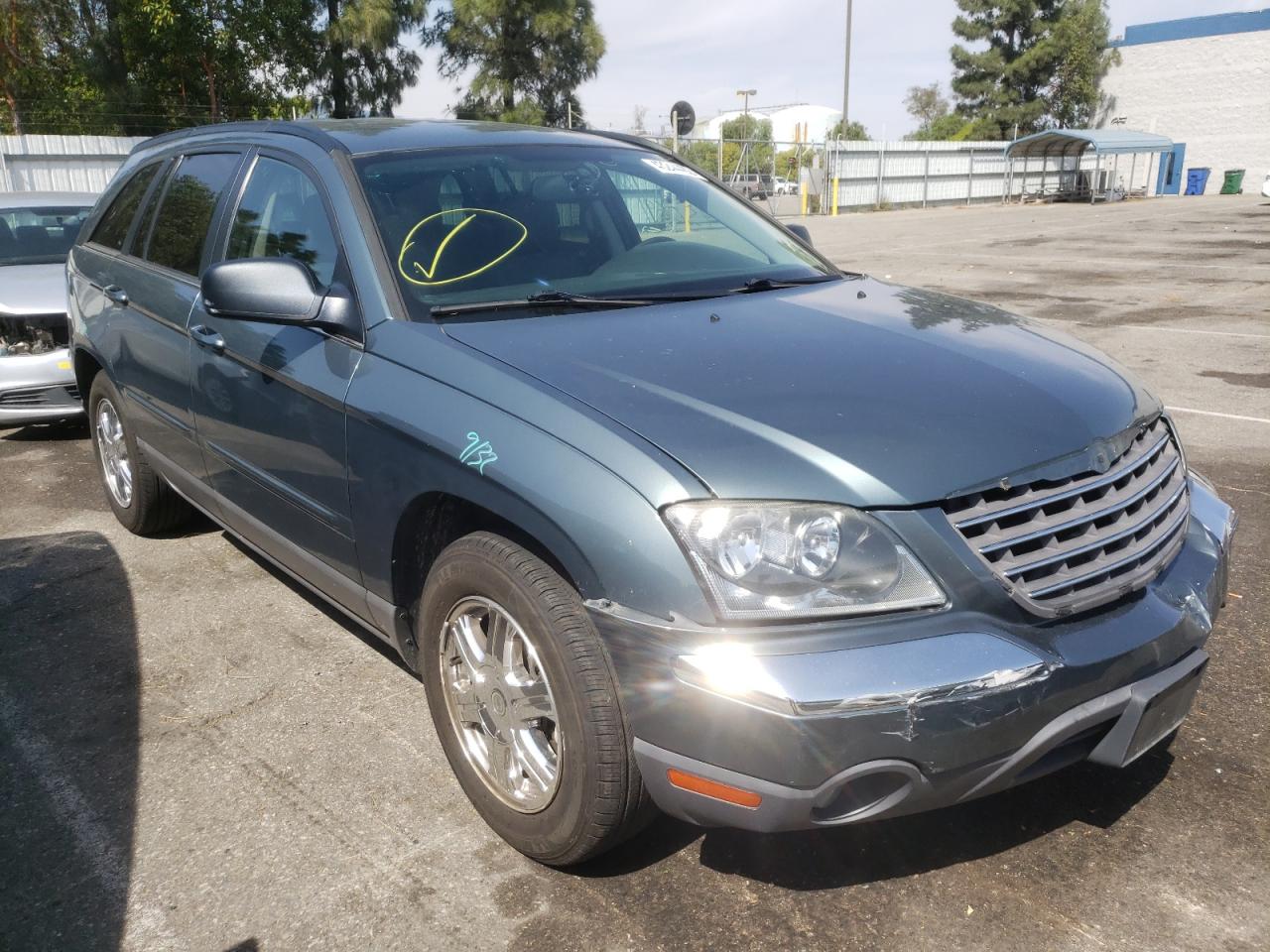 CHRYSLER PACIFICA T 2006 with VIN 2A8GM68446R907998 - Photo from auction