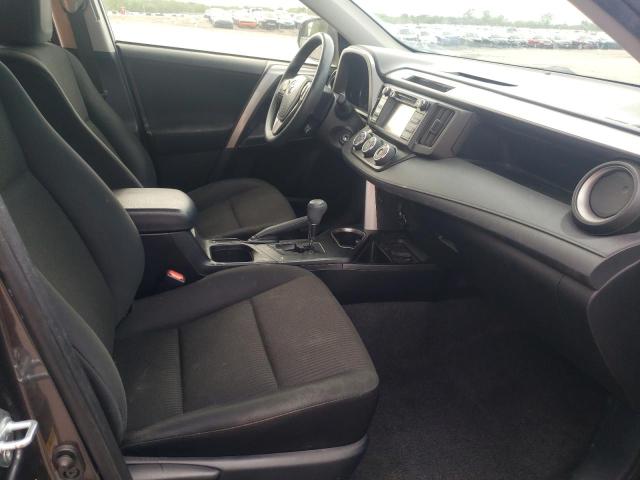 Photo 5 from auction – 2017 TOYOTA RAV4 LE with VIN JTMZFREV3HJ126356