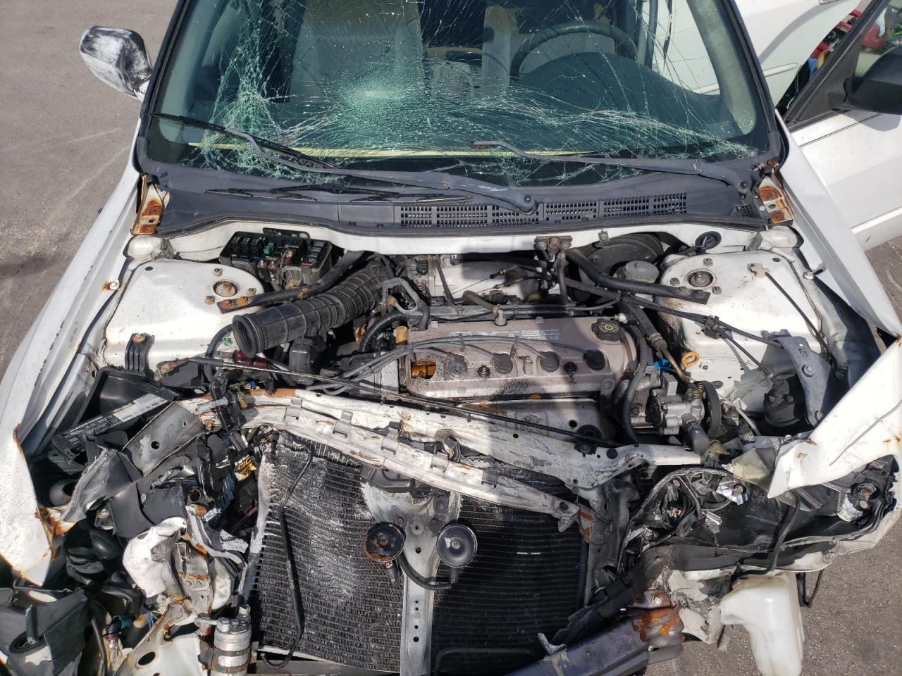 Photo 7 from auction – 2001 HONDA ACCORD with VIN 1HGCG56451A090629