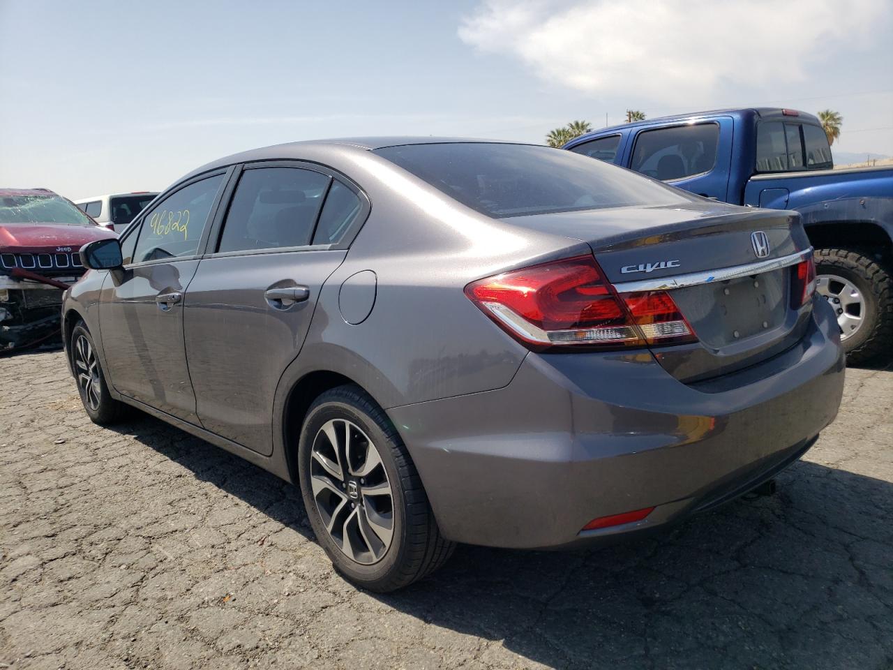 Photo 3 from auction – 2015 HONDA CIVIC EX with VIN 2HGFB2F88FH555555