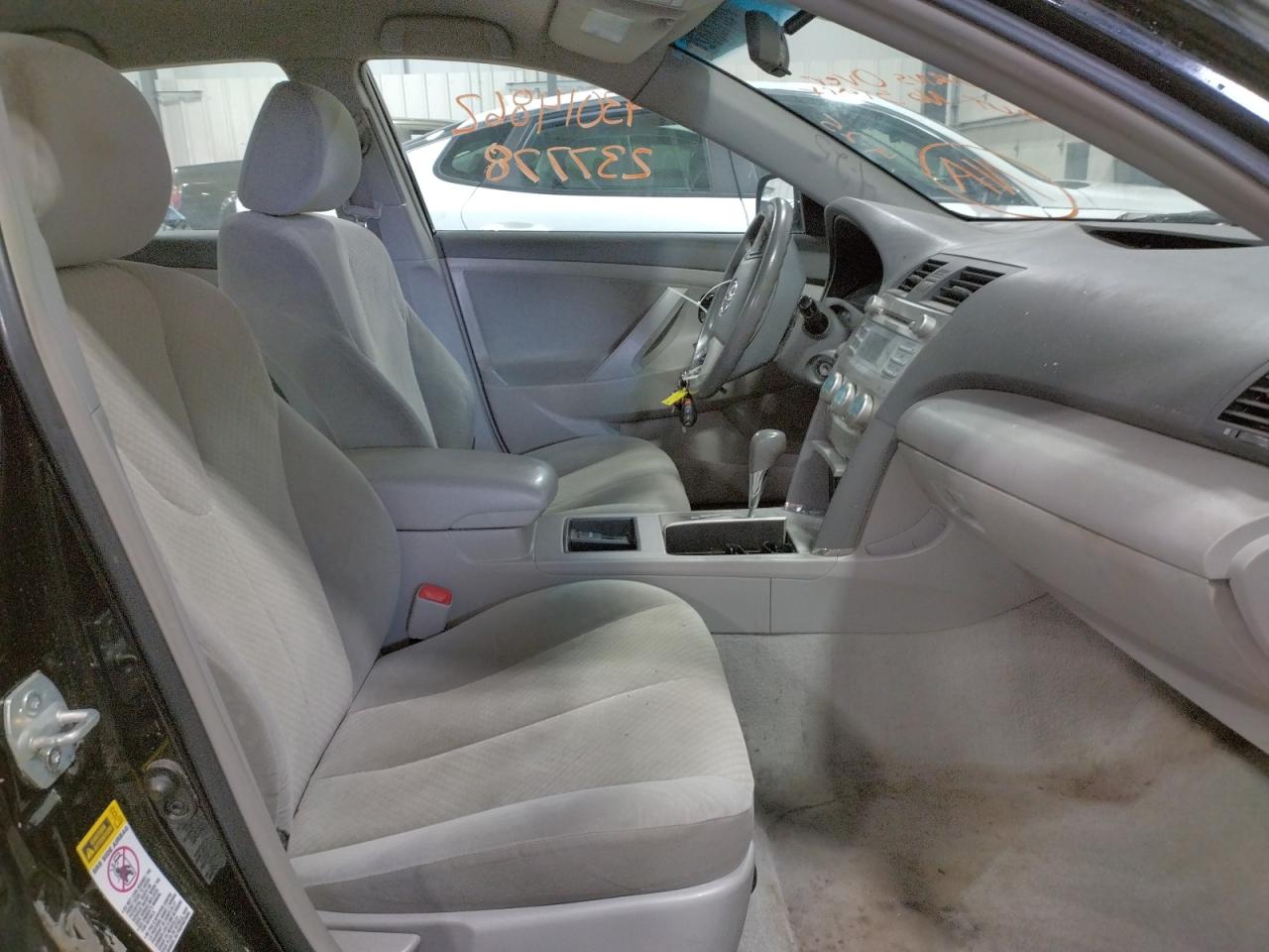 Photo 5 from auction – 2008 TOYOTA CAMRY CE with VIN 4T1BE46K38U220369