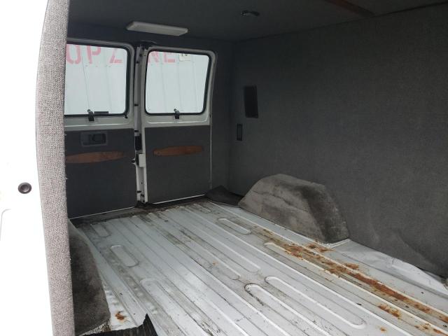 Photo 6 from auction – 2002 DODGE RAM VAN B1 with VIN 2B6HB11Y62K130751