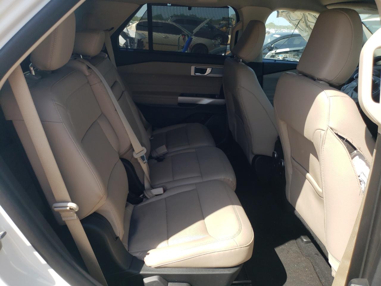 Photo 6 from auction – 2021 FORD EXPLORER L with VIN 1FMSK7FH7MGB51368