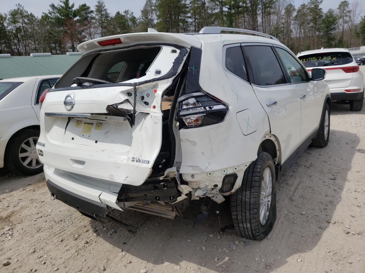 Photo 4 from auction – 2017 NISSAN ROGUE S with VIN JN8AT2MVXHW028155