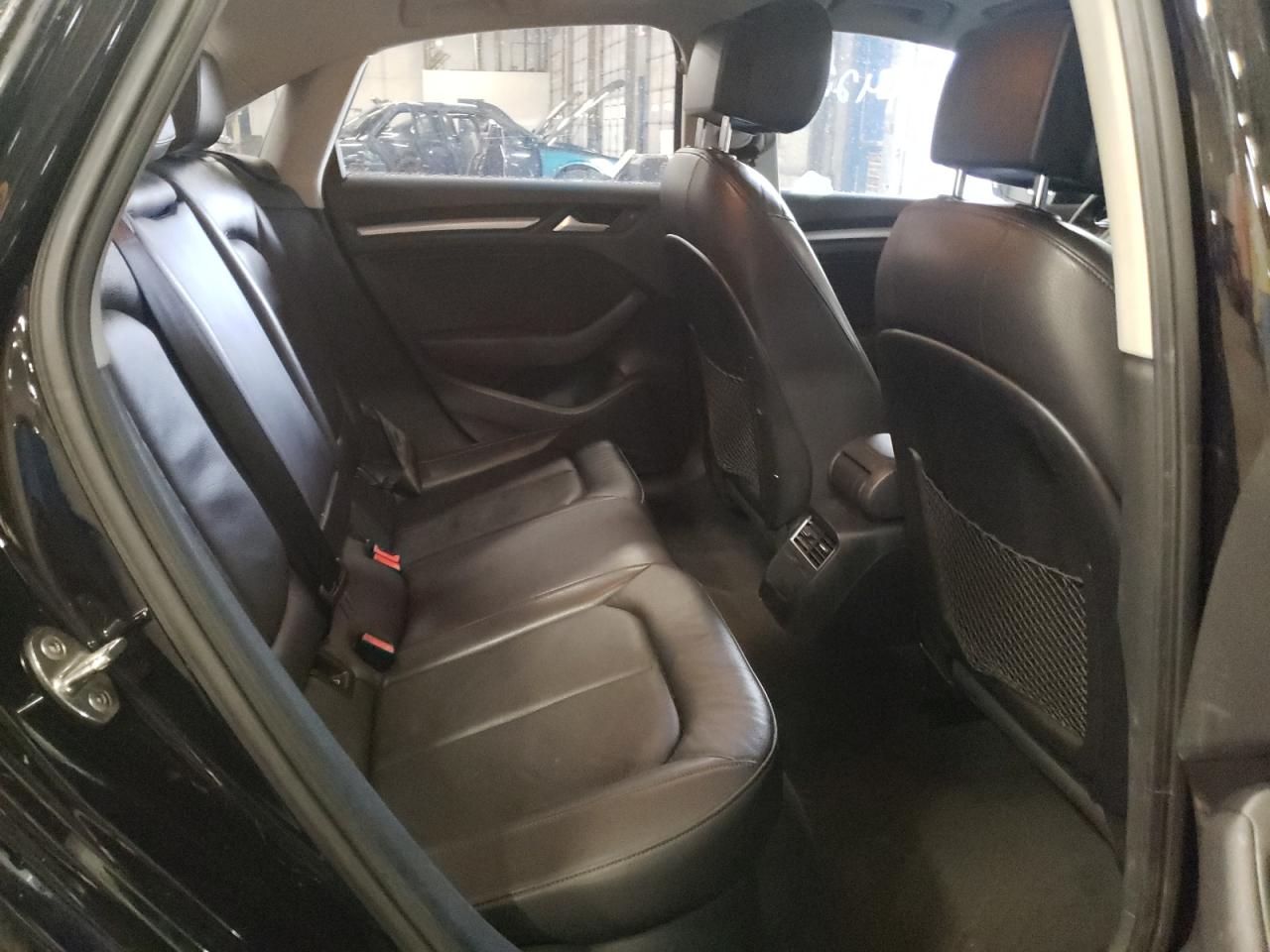 Photo 6 from auction – 2015 AUDI A3 QUATTRO with VIN WAUBFGFFXF1110954
