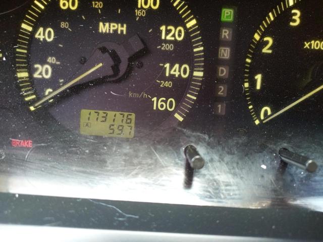 Photo 8 from auction – 2000 INFINITI I30 with VIN JNKCA31AXYT106273