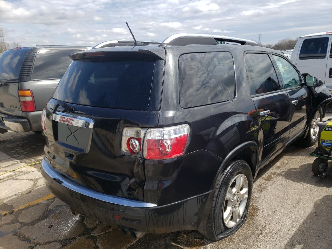 Photo 4 from auction – 2008 GMC ACADIA SLE with VIN 1GKER13758J146687