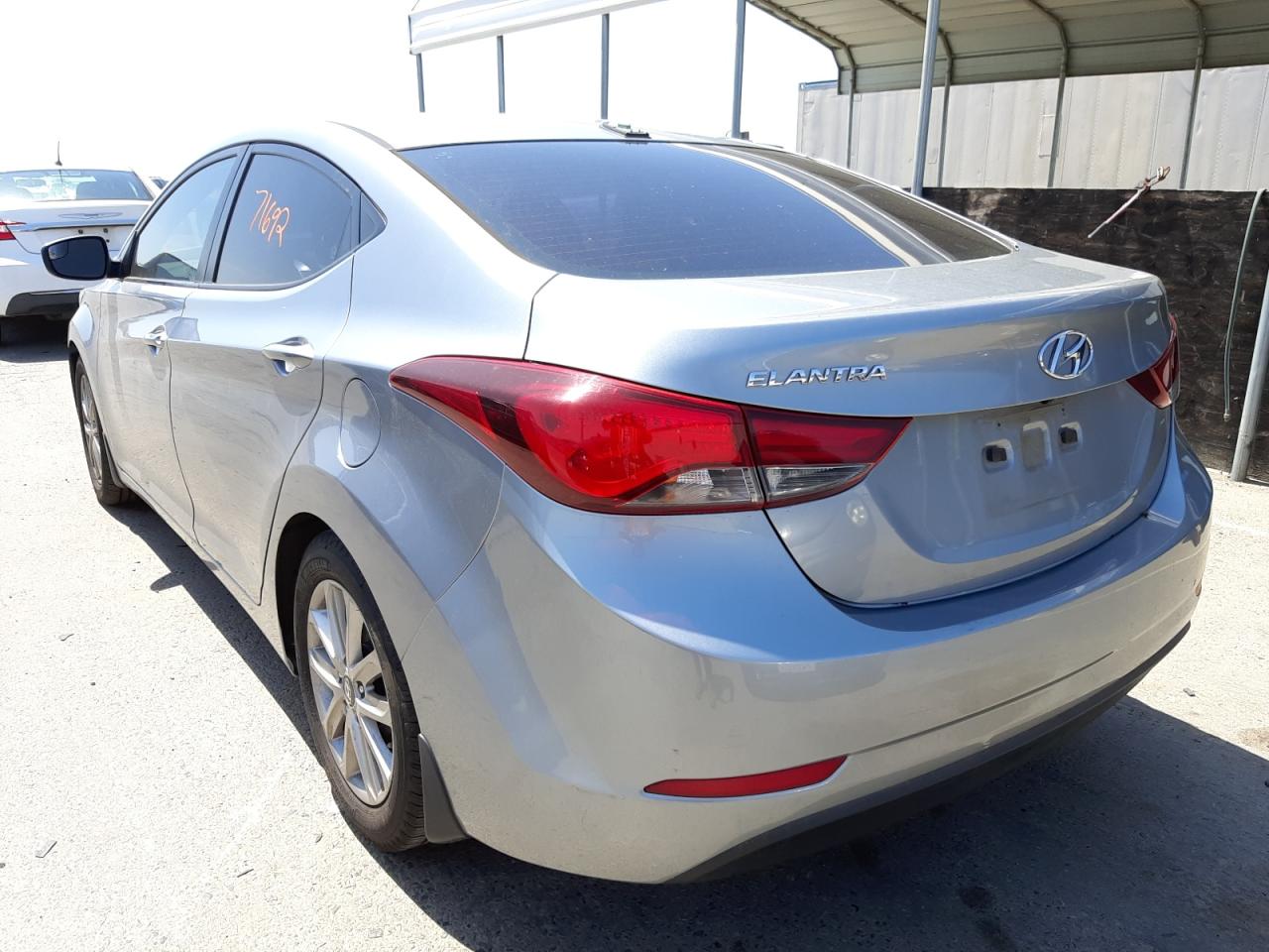 Photo 3 from auction – 2016 HYUNDAI ELANTRA SE with VIN 5NPDH4AE7GH680634