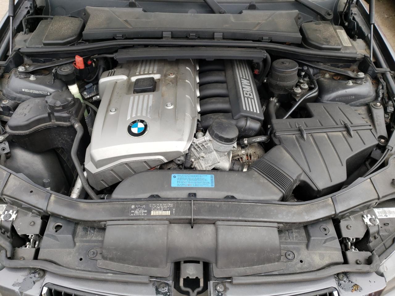 Photo 7 from auction – 2006 BMW 325 I with VIN WBAVB13566KR62200