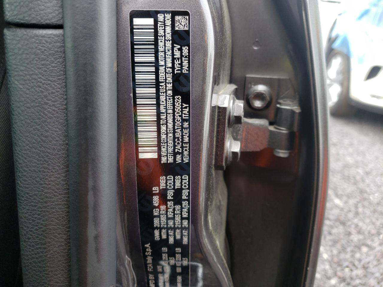 Photo 10 from auction – 2016 JEEP RENEGADE S with VIN ZACCJBAT0GPD50523