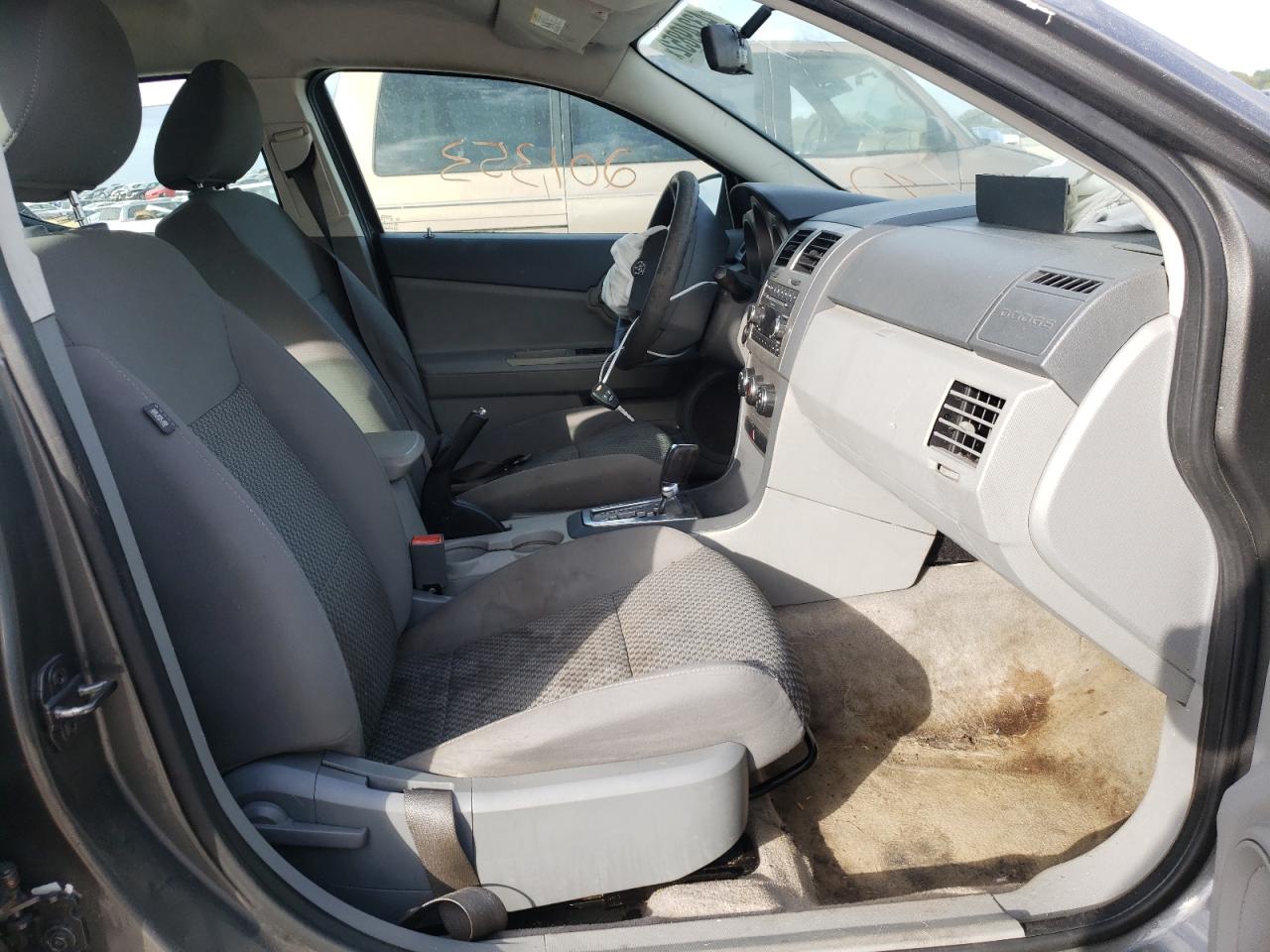 Photo 5 from auction – 2008 DODGE AVENGER SE with VIN 1B3LC46K38N236288