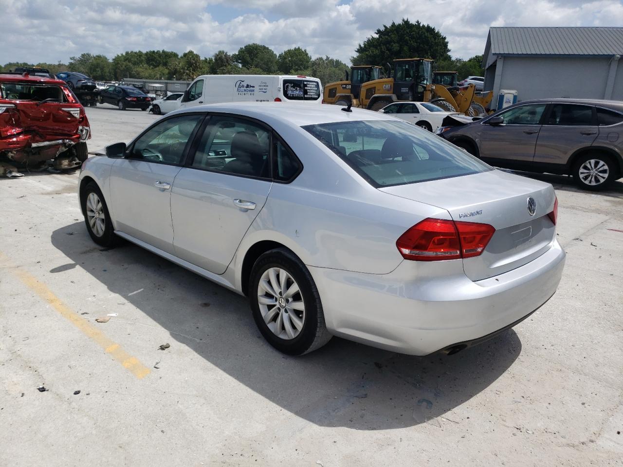 Photo 3 from auction – 2013 VOLKSWAGEN PASSAT S with VIN 1VWAP7A39DC089375