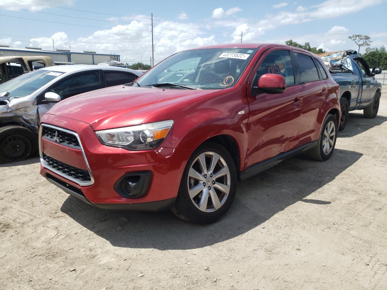 Photo 2 from auction – 2015 MITSUBISHI OUTLANDER with VIN 4A4AP3AU9FE028385