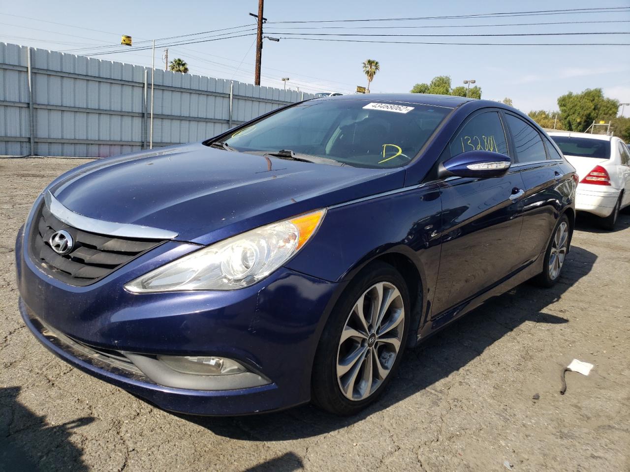 Photo 2 from auction – 2014 HYUNDAI SONATA SE with VIN 5NPEC4ACXEH874461