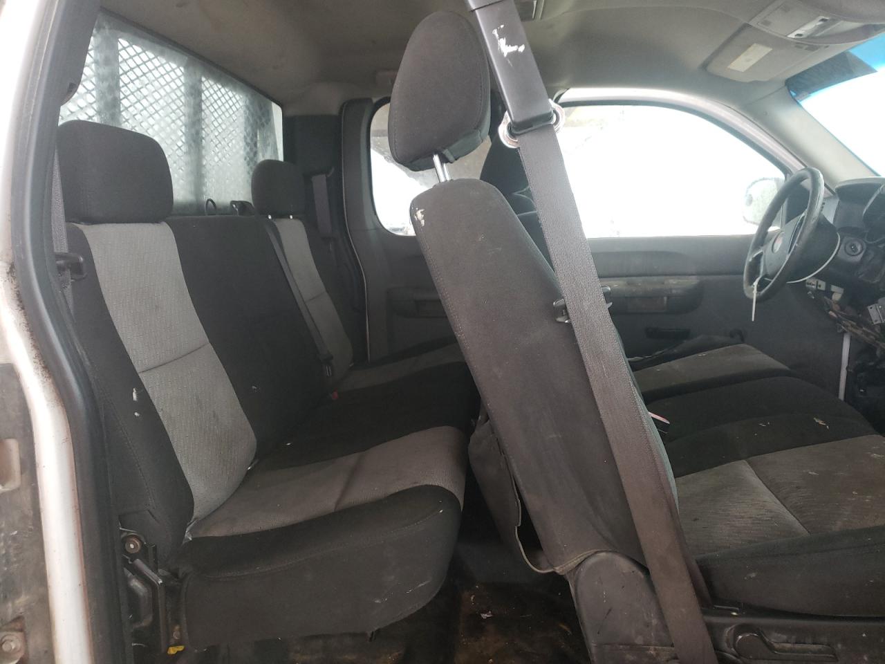 Photo 6 from auction – 2008 CHEVROLET 1500 SILVE with VIN 1GCEC19X98Z325109