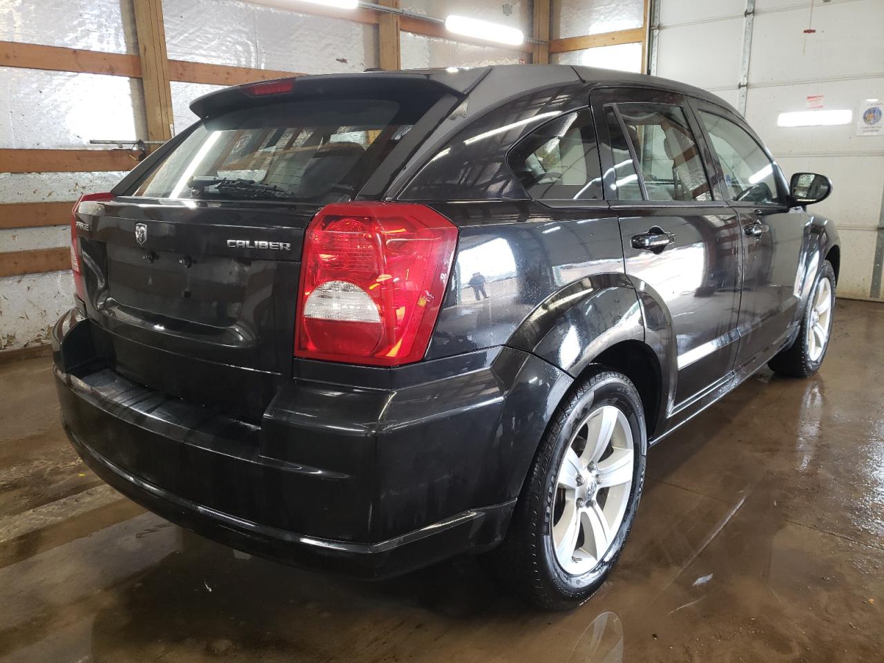 Photo 4 from auction – 2011 DODGE CALIBER MA with VIN 1B3CB3HA4BD168243