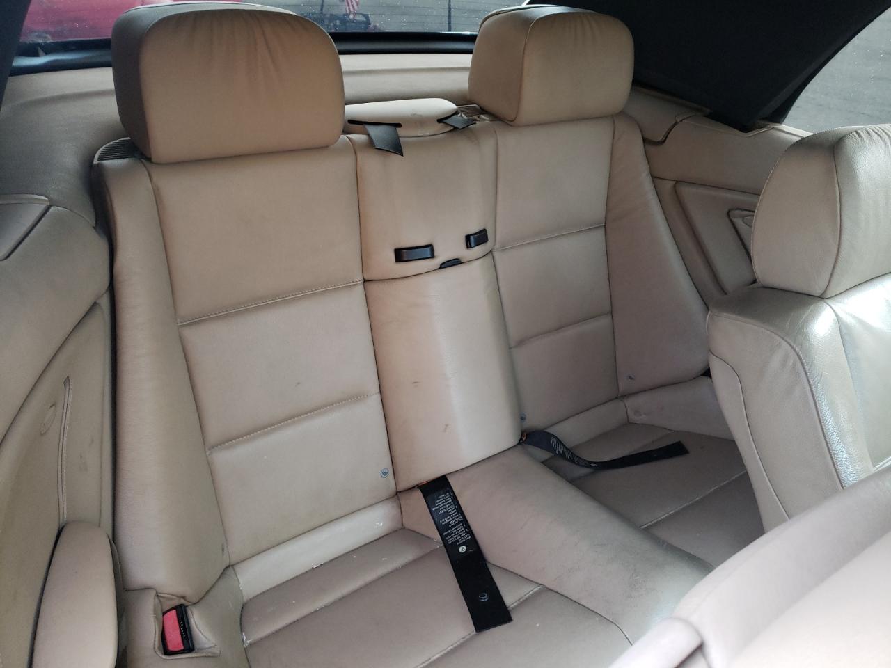 Photo 6 from auction – 2005 BMW 325 CI with VIN WBABW33455PL37198