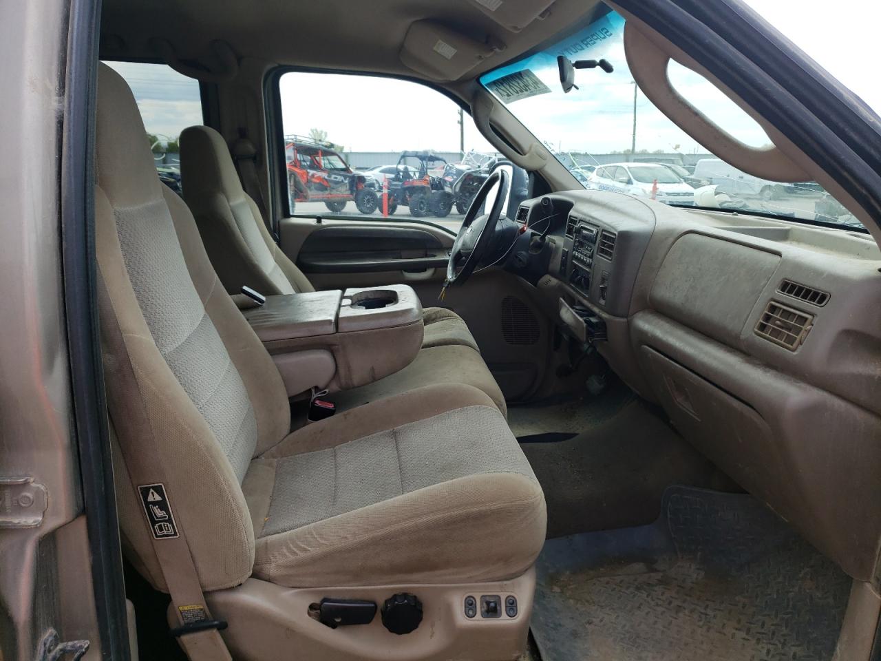 Photo 5 from auction – 2003 FORD F250 SUPER with VIN 1FTNW20P33EB64914