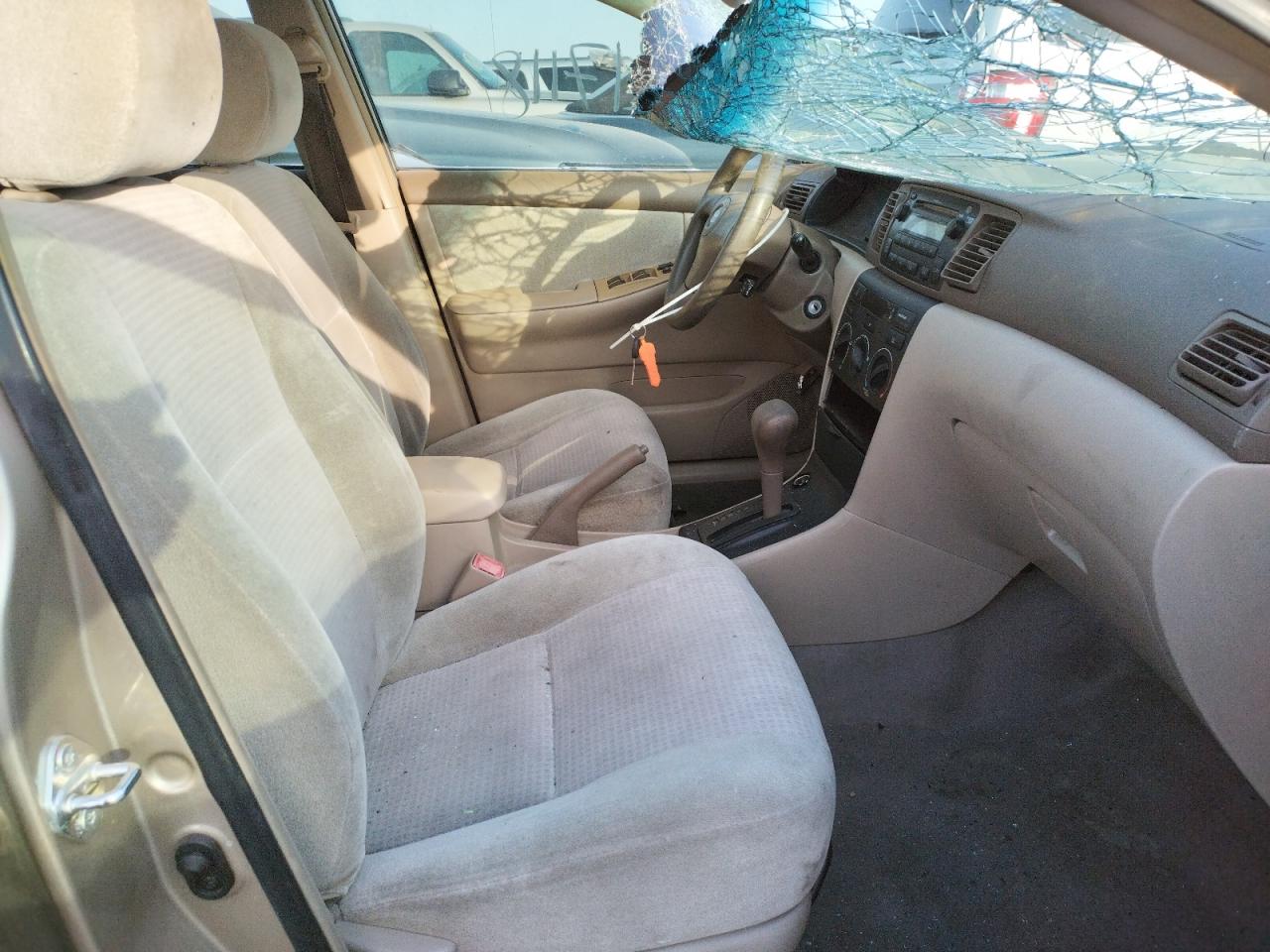 Photo 5 from auction – 2008 TOYOTA COROLLA CE with VIN 1NXBR32EX8Z938323
