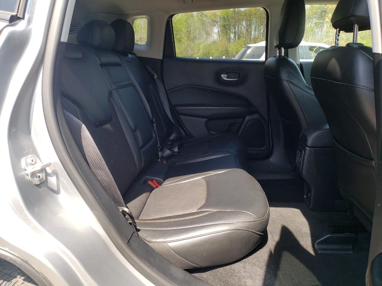 Photo 6 from auction – 2018 JEEP COMPASS LA with VIN 3C4NJDBB3JT161228