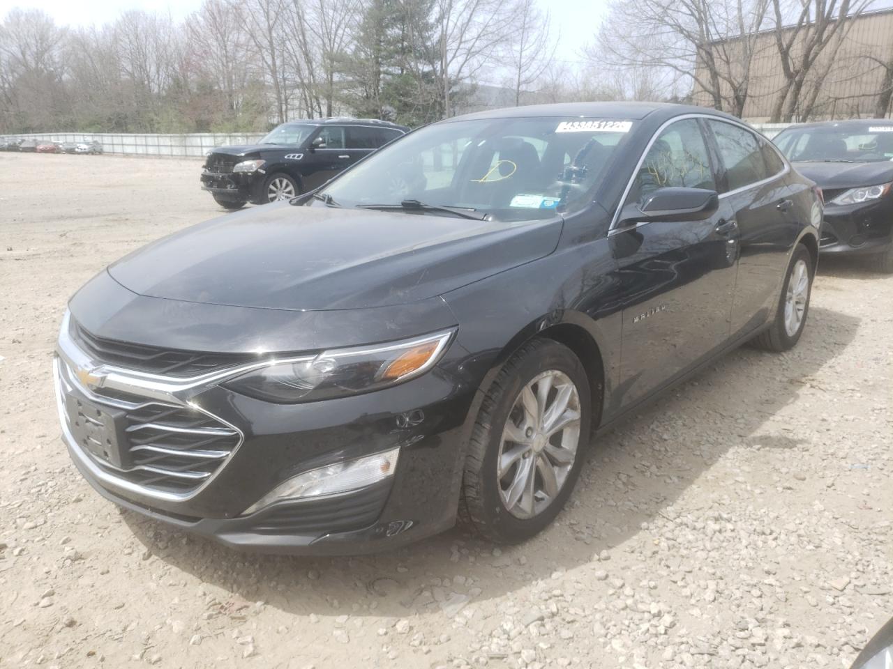 Photo 2 from auction – 2019 CHEVROLET MALIBU LT with VIN 1G1ZD5ST8KF170261