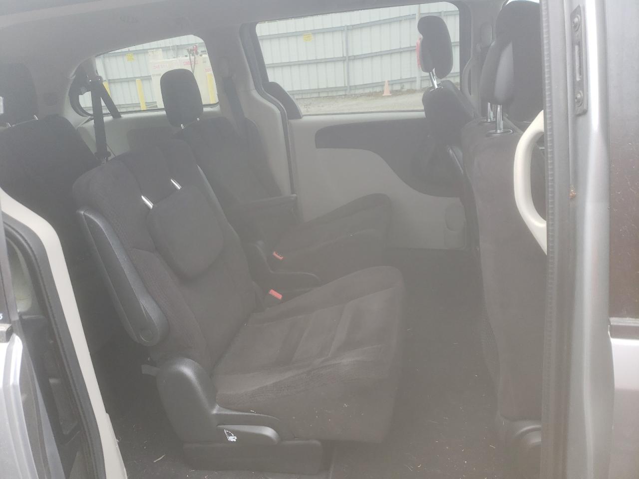 Photo 6 from auction – 2014 DODGE GRAND CARA with VIN 2C4RDGCG0ER262112