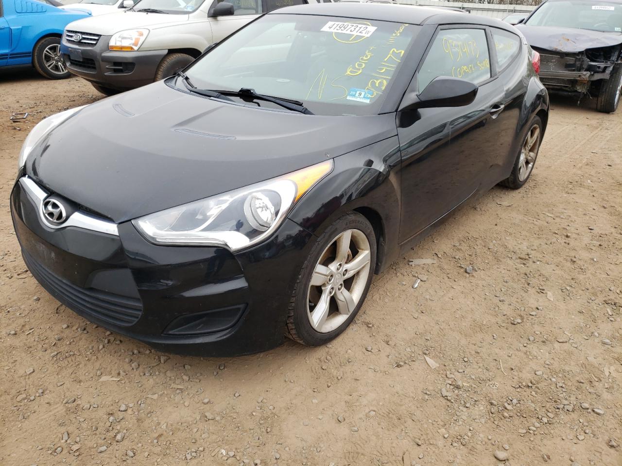 Photo 2 from auction – 2012 HYUNDAI VELOSTER with VIN KMHTC6AD1CU027175