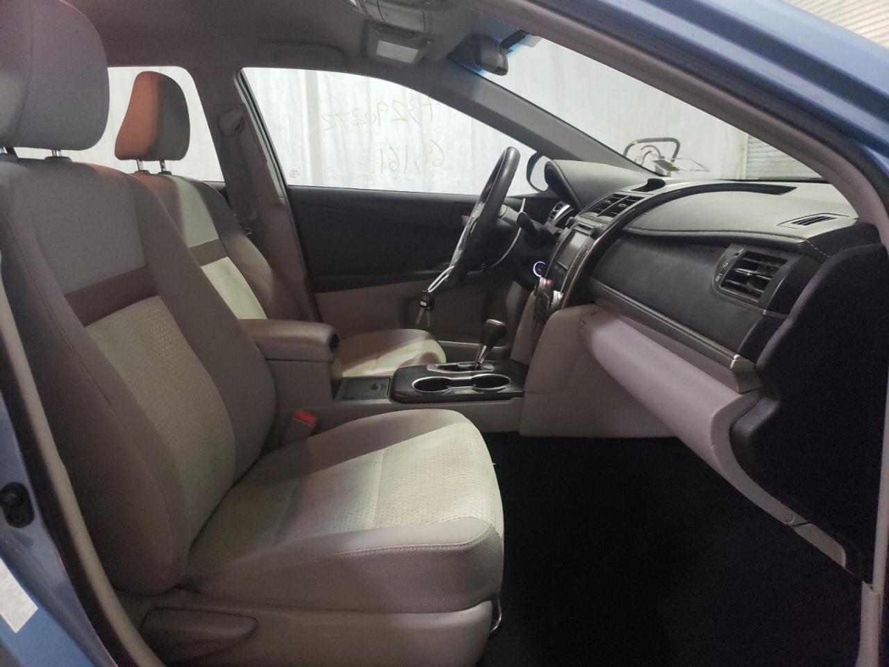 Photo 5 from auction – 2012 TOYOTA CAMRY BASE with VIN 4T1BF1FK7CU594259