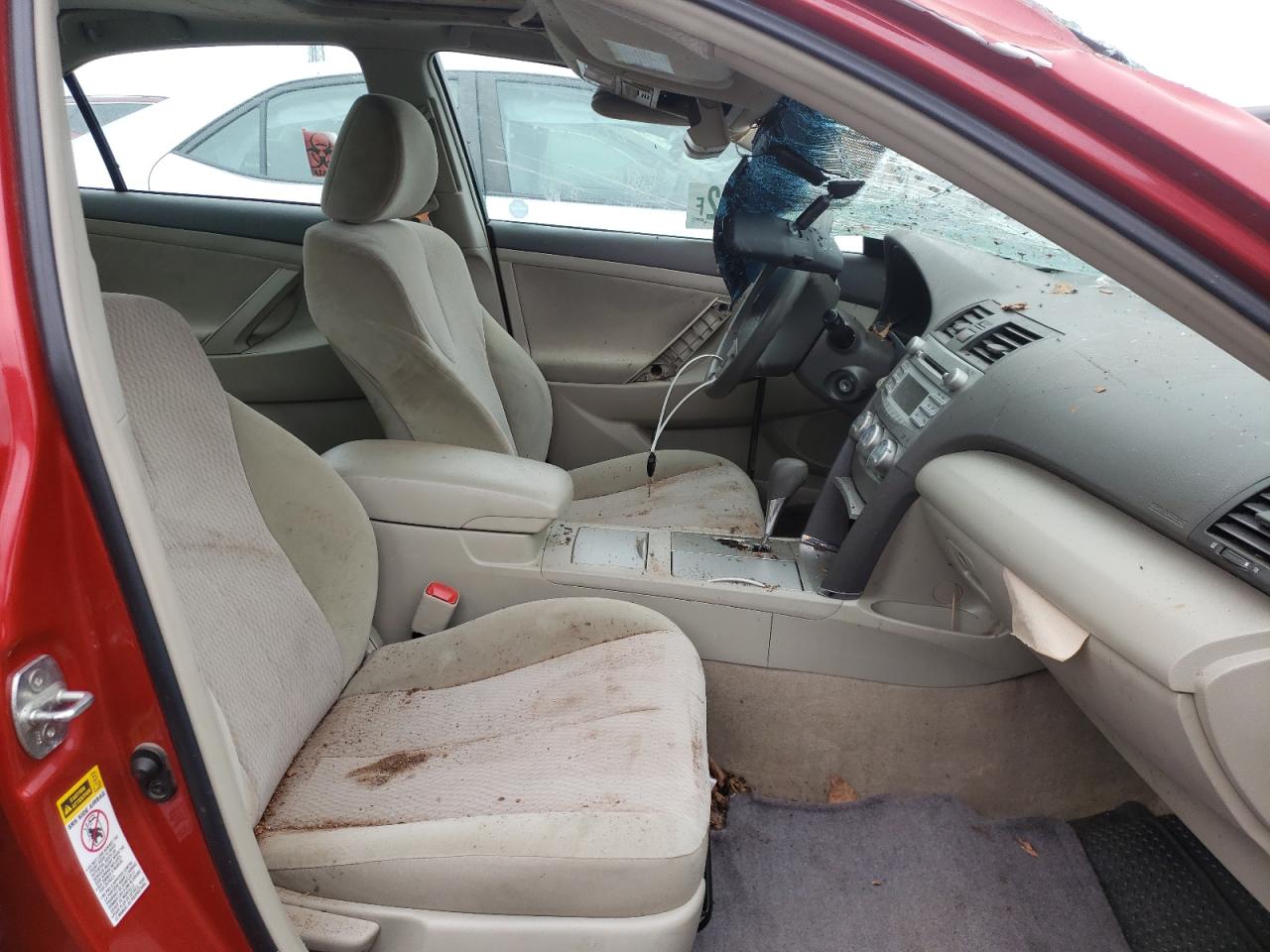 Photo 5 from auction – 2011 TOYOTA CAMRY BASE with VIN 4T1BF3EK5BU153094