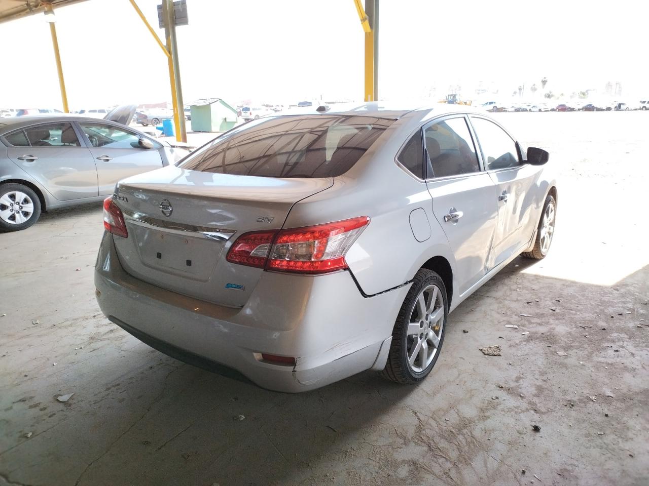 Photo 4 from auction – 2014 NISSAN SENTRA S with VIN 3N1AB7AP4EY292478