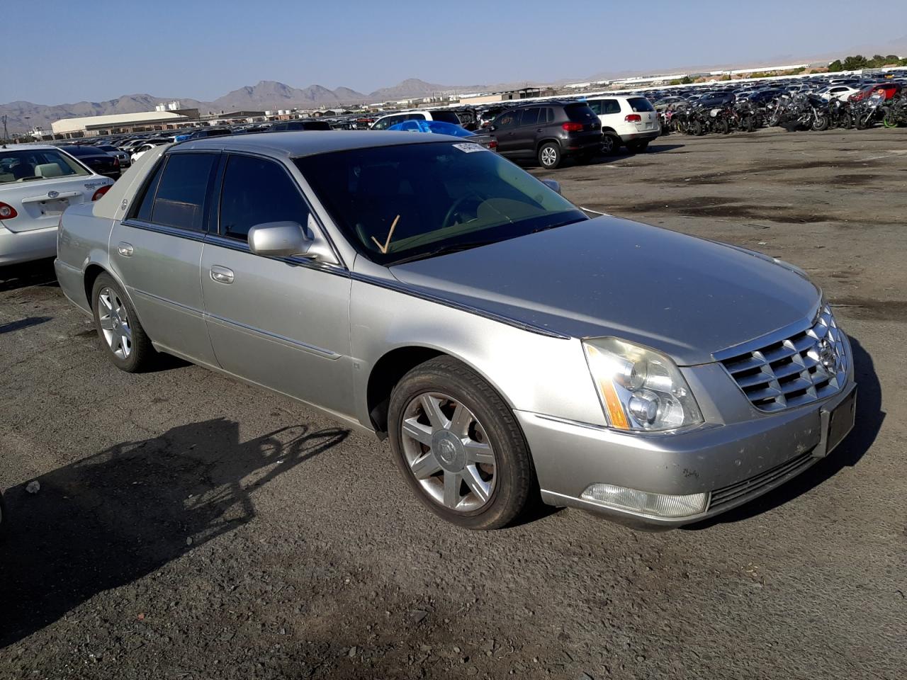 Photo 1 from auction – 2006 CADILLAC DTS with VIN 1G6KD57Y36U119994