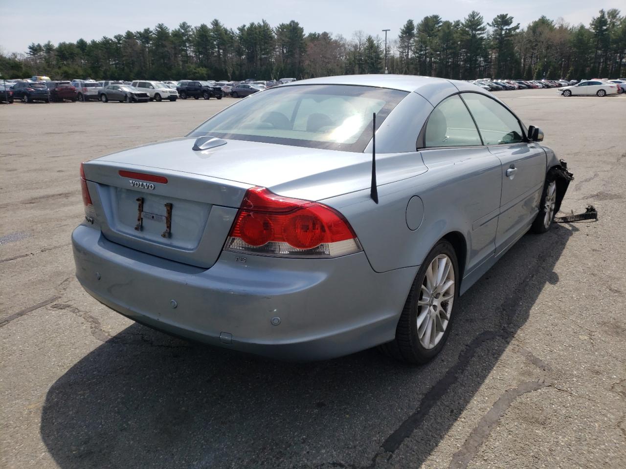 Photo 4 from auction – 2007 VOLVO C70 T5 with VIN YV1MC68237J026074