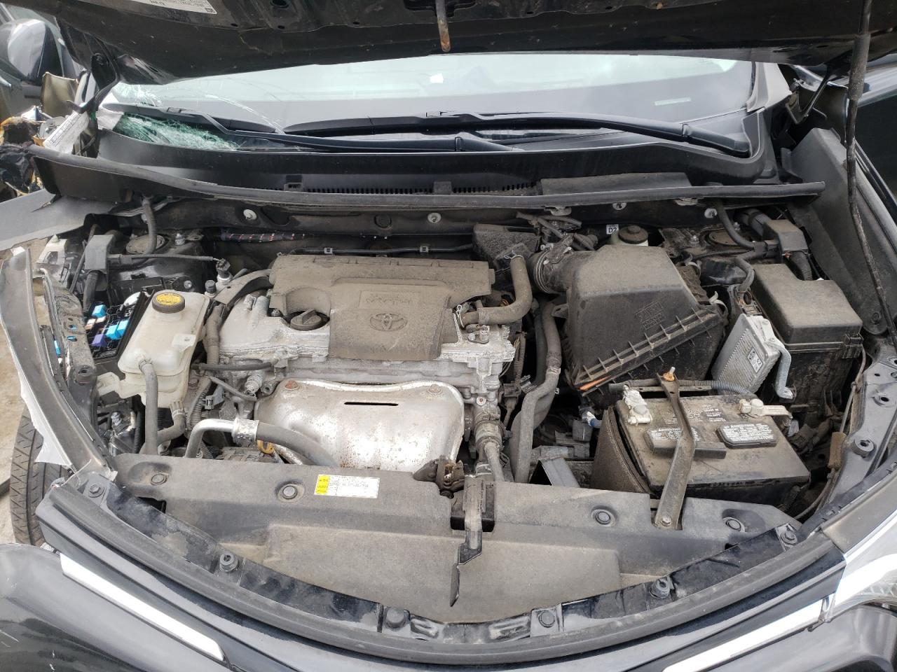 Photo 7 from auction – 2016 TOYOTA RAV4 LIMIT with VIN 2T3DFREV0GW477221