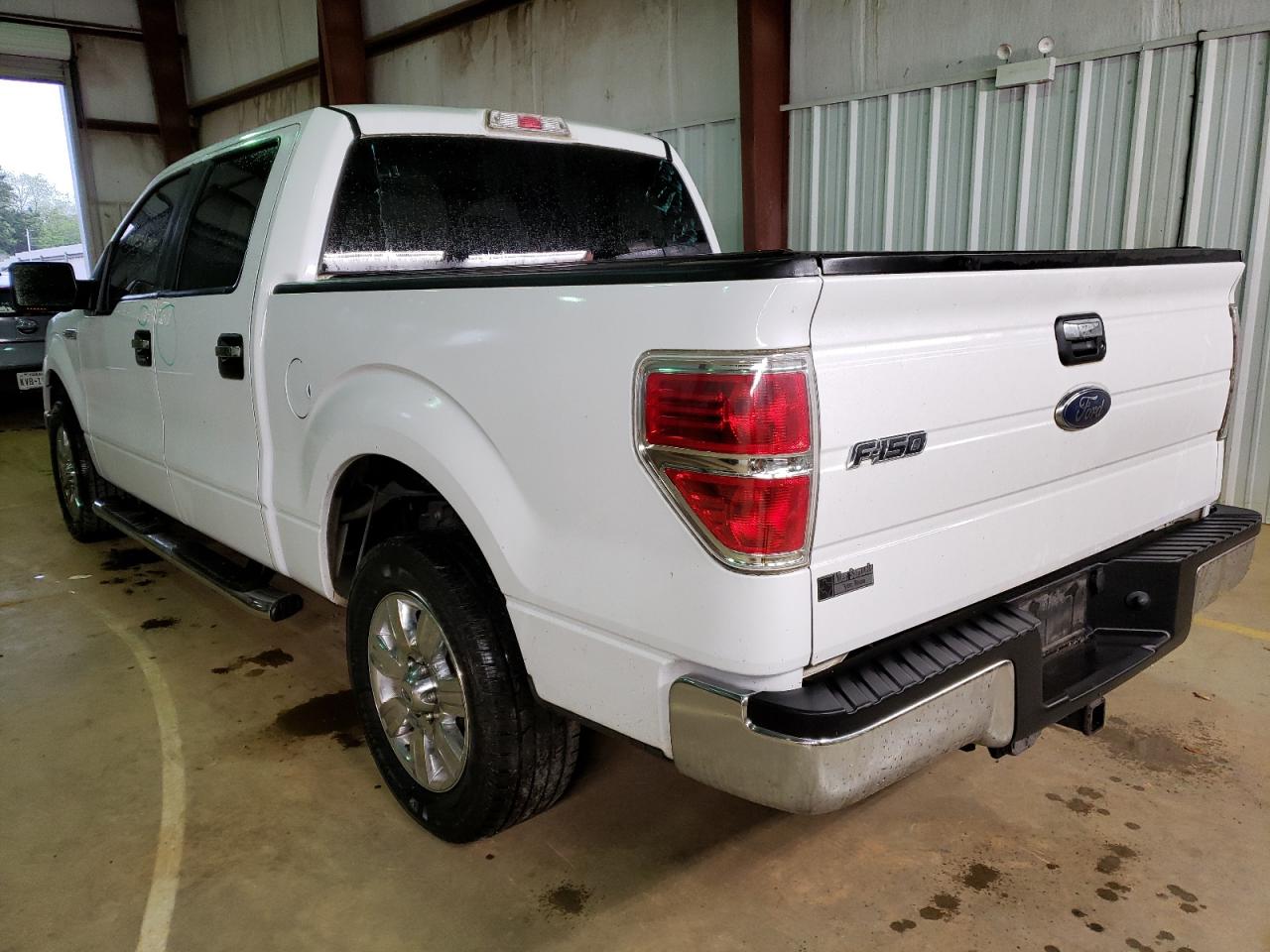Photo 3 from auction – 2010 FORD F150 SUPER with VIN 1FTEW1C81AFC97029