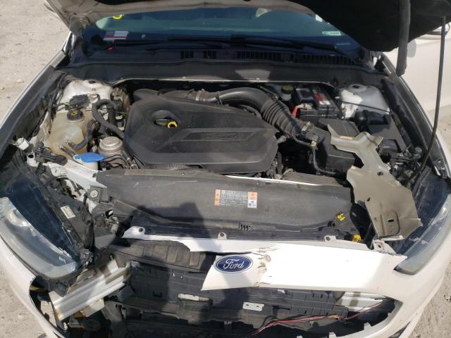 Photo 7 from auction – 2013 FORD FUSION SE with VIN 3FA6P0HR0DR137038