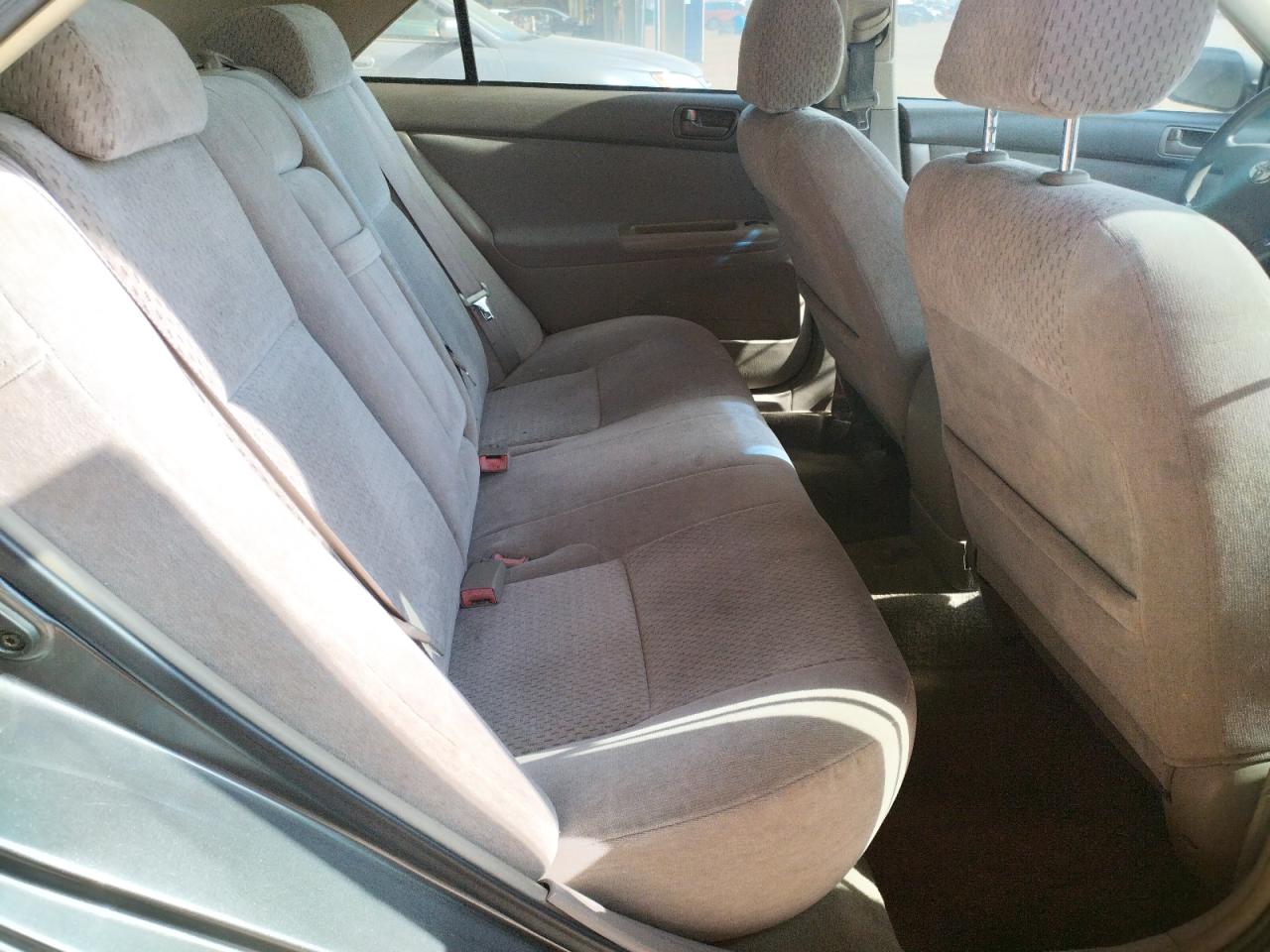 Photo 6 from auction – 2003 TOYOTA CAMRY LE with VIN 4T1BE32K63U703573