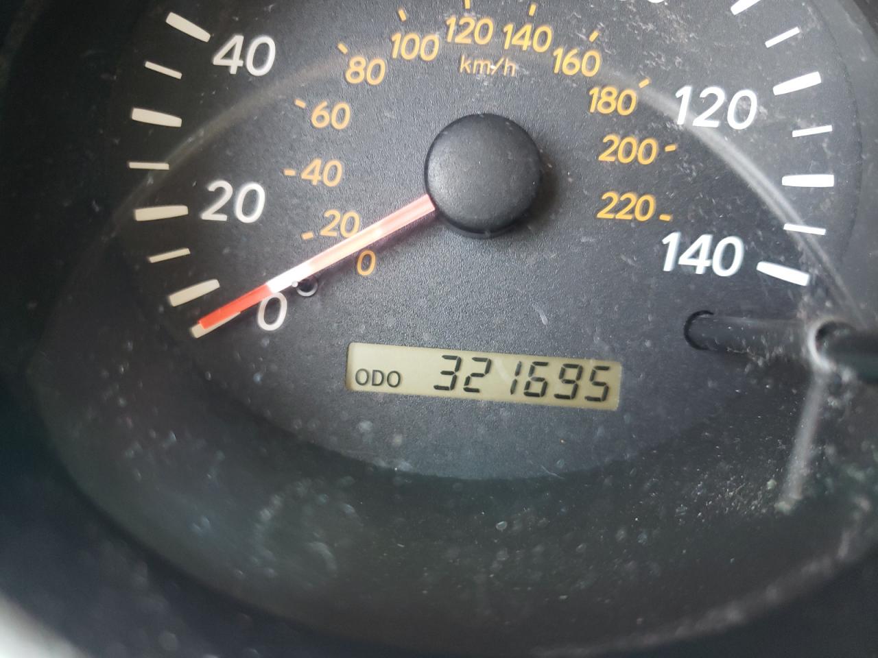 Photo 8 from auction – 2005 TOYOTA HIGHLANDER with VIN JTEDP21A950053671