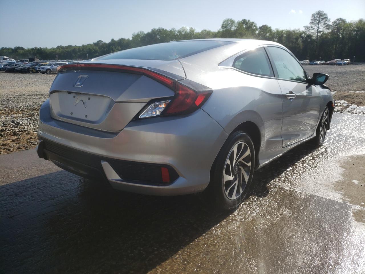 Photo 4 from auction – 2019 HONDA CIVIC LX with VIN 2HGFC4B62KH305039