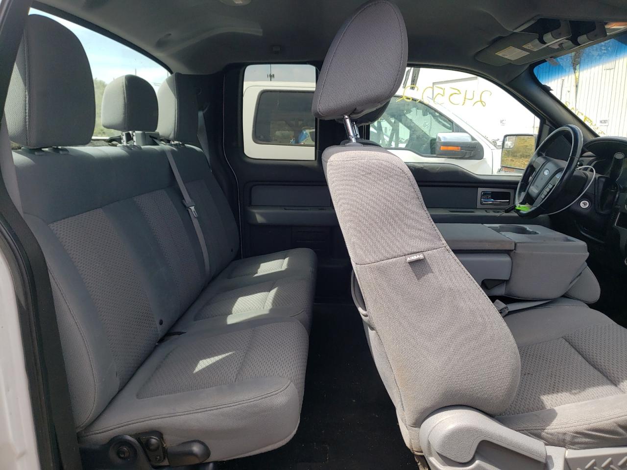 Photo 6 from auction – 2011 FORD F150 SUPER with VIN 1FTFX1EF5BFD30614