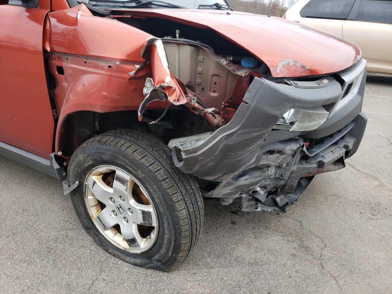 Photo 9 from auction – 2004 HONDA ELEMENT EX with VIN 5J6YH28564L032179