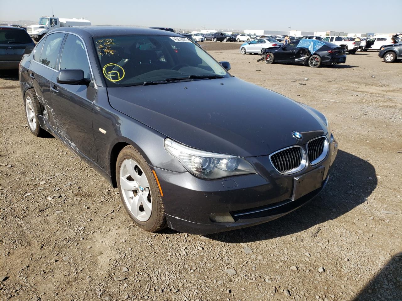 BMW 528 I 2008 with VIN WBANU53558CT00431 - Photo from auction
