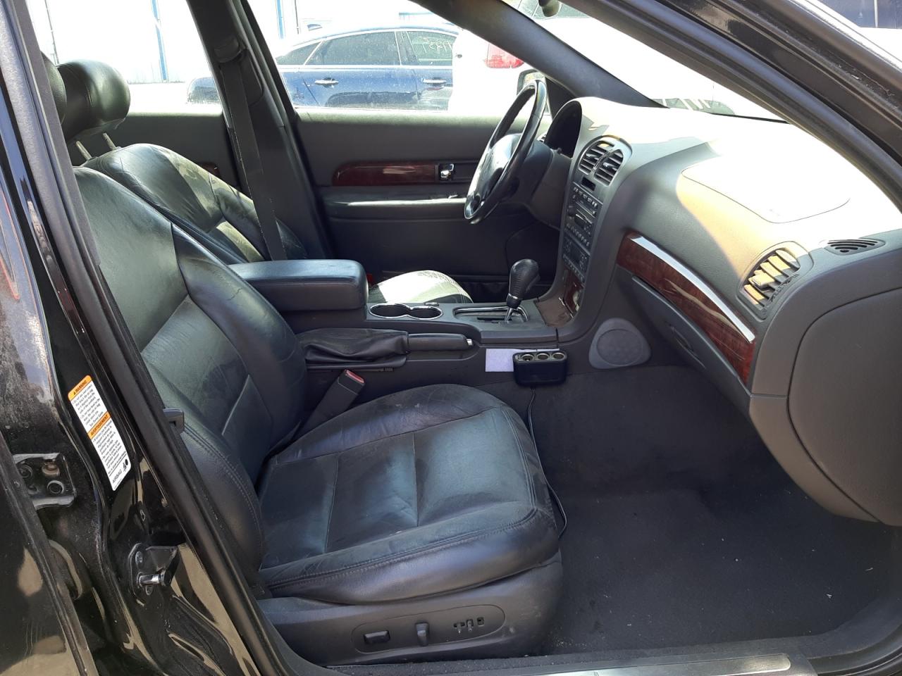 Photo 5 from auction – 2002 LINCOLN LS with VIN 1LNHM87A62Y690986