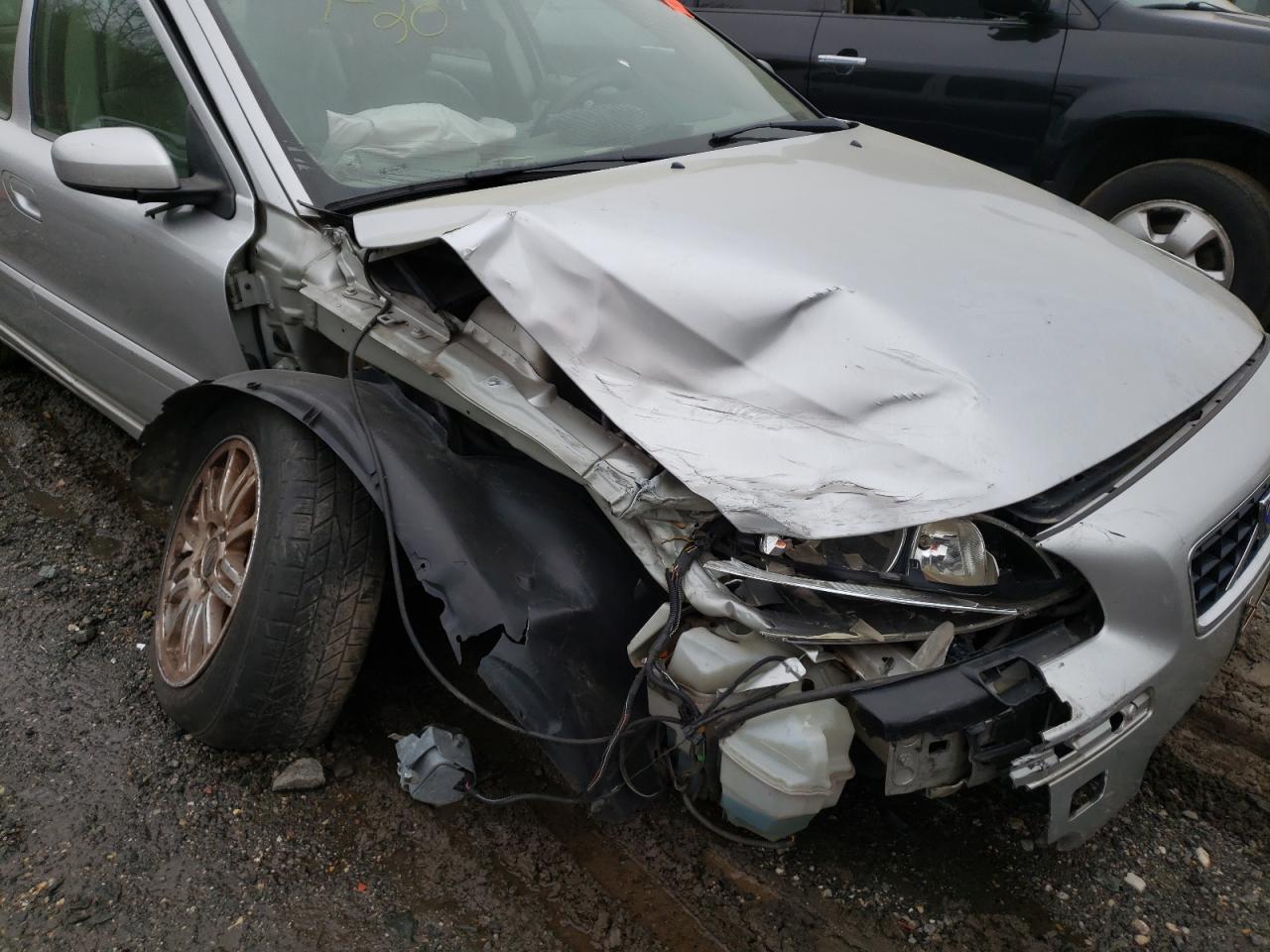 Photo 9 from auction – 2005 VOLVO S60 with VIN YV1RS612752435107