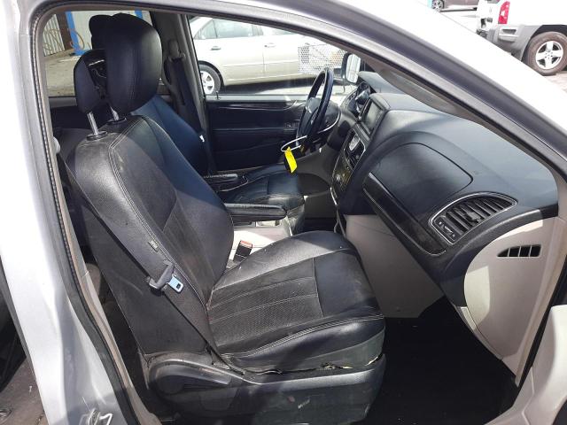 Photo 5 from auction – 2012 CHRYSLER TOWN & COU with VIN 2C4RC1BGXCR351202