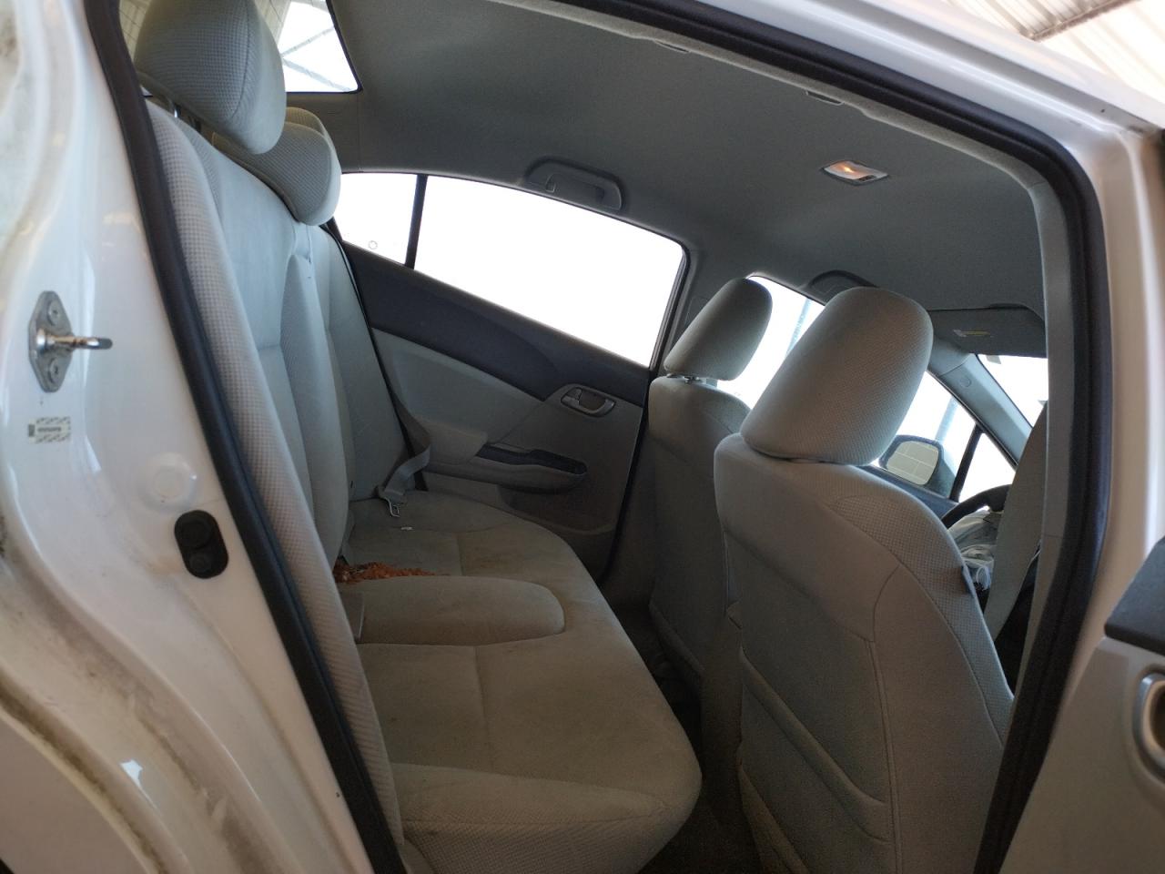 Photo 6 from auction – 2012 HONDA CIVIC LX with VIN 19XFB2F53CE007930