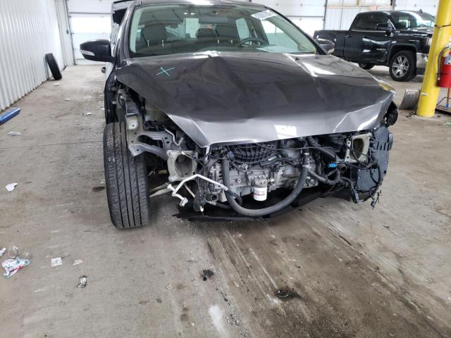 Photo 9 from auction – 2017 FORD FOCUS SEL with VIN 1FADP3H22HL242924
