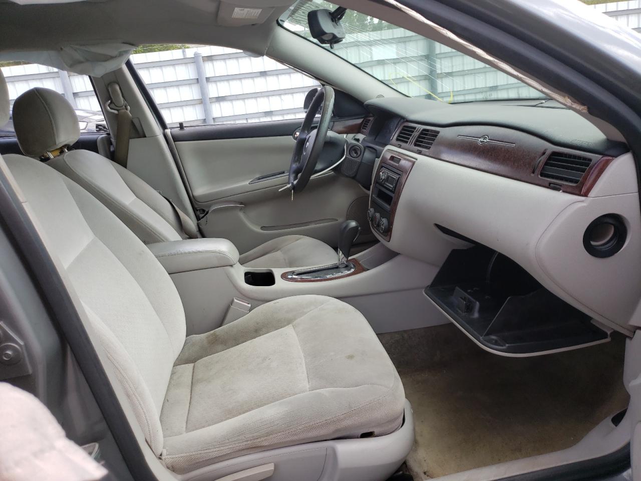 Photo 5 from auction – 2008 CHEVROLET IMPALA with VIN 2G1WB58K689105031
